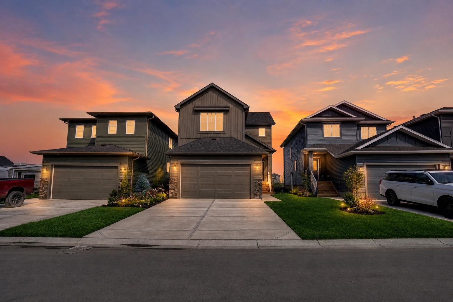 Property Photo: 534 Ranch Green AB T1P 2H9