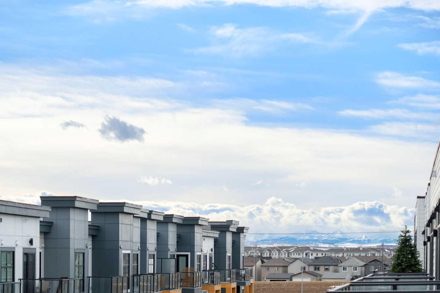 Property Photo:  20295 Seton Way SE 6412  AB T3M 3Y7 