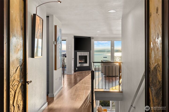 Property Photo: 8917 Fauntleroy Way SW WA 98136