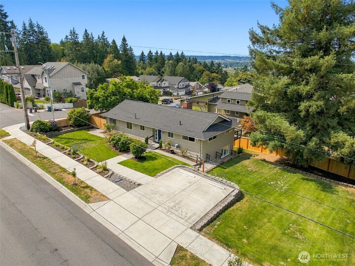 Property Photo: 16 81st Avenue SE WA 98258