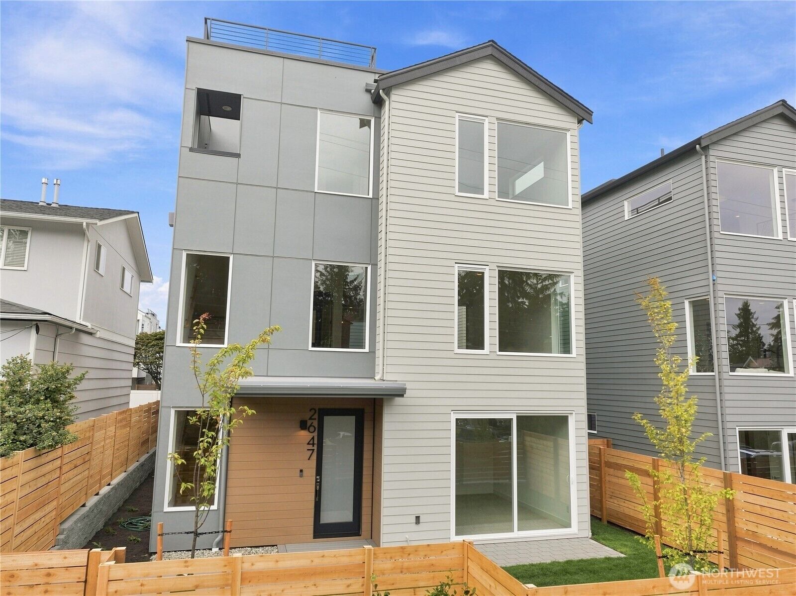 Property Photo: 2647 Walnut Avenue SW WA 98116