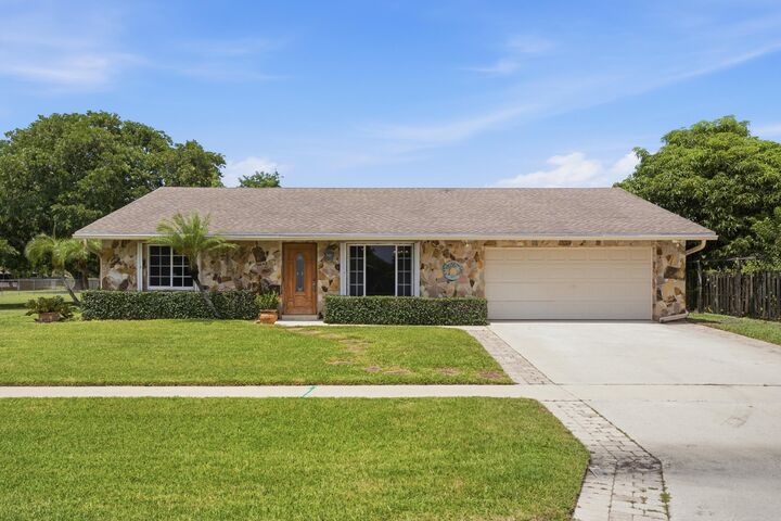 Property Photo: 4778 Blue Pine Circle FL 33463