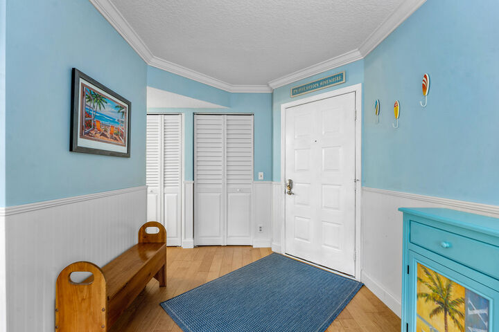 Property Photo:  1605 S US Highway 1 E204  FL 33477 