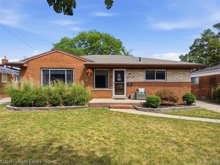 Property Photo: 28726 Suburban Drive MI 48088