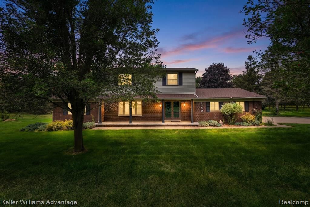 Property Photo: 4350 Stone Barn MI 48380