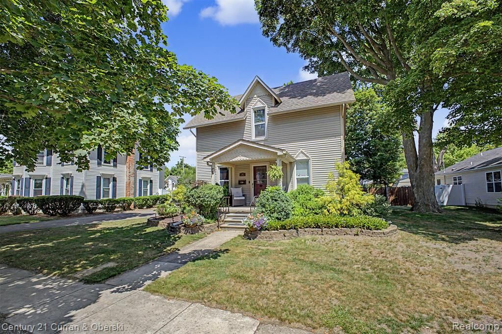 Property Photo:  323 E Liberty Street  MI 48178 