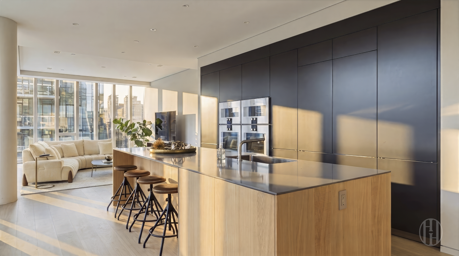 Property Photo:  515 W 29th Street 9  NY 10001 