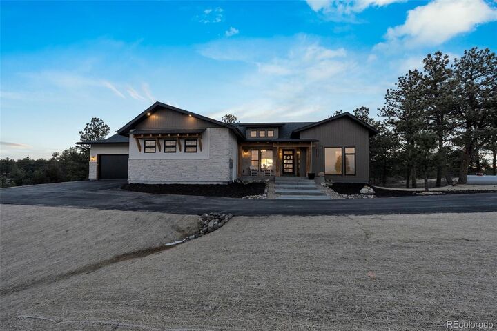 Property Photo: 11004 Sunset Oaks Place CO 80116