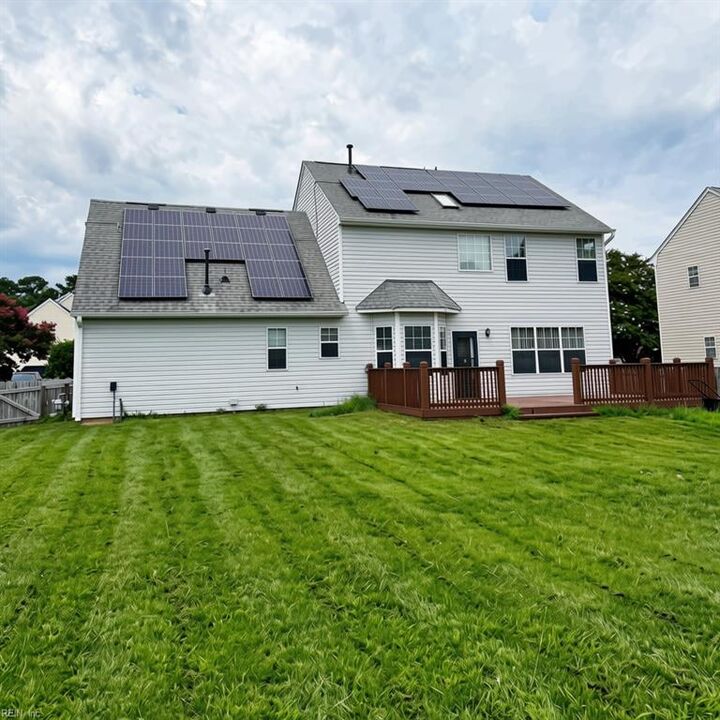 Property Photo: 6418 Aberdeen Pl VA 23435