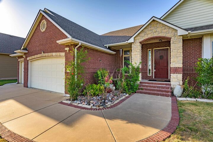 Property Photo: 13310 E Mount Vernon Rd KS 67230-7503