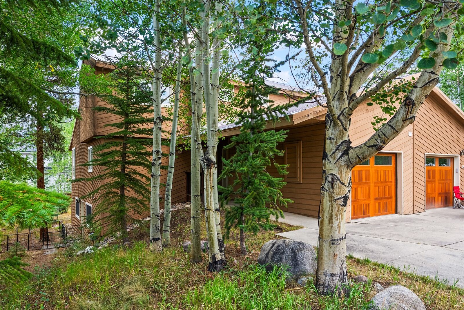 Property Photo:  26 Hawn Drive  CO 80443 