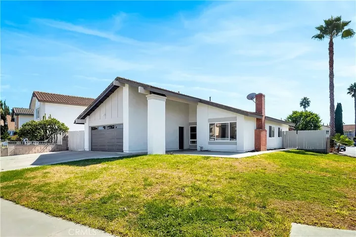 Property Photo:  3482 Almond Street  CA 92606 