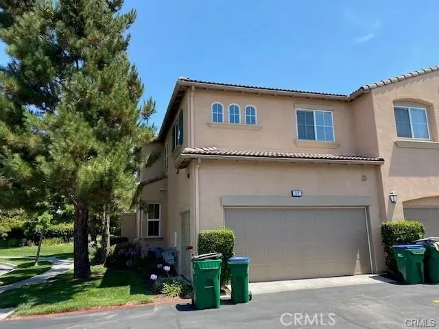 Property Photo:  32 Trailing Vine  CA 92602 