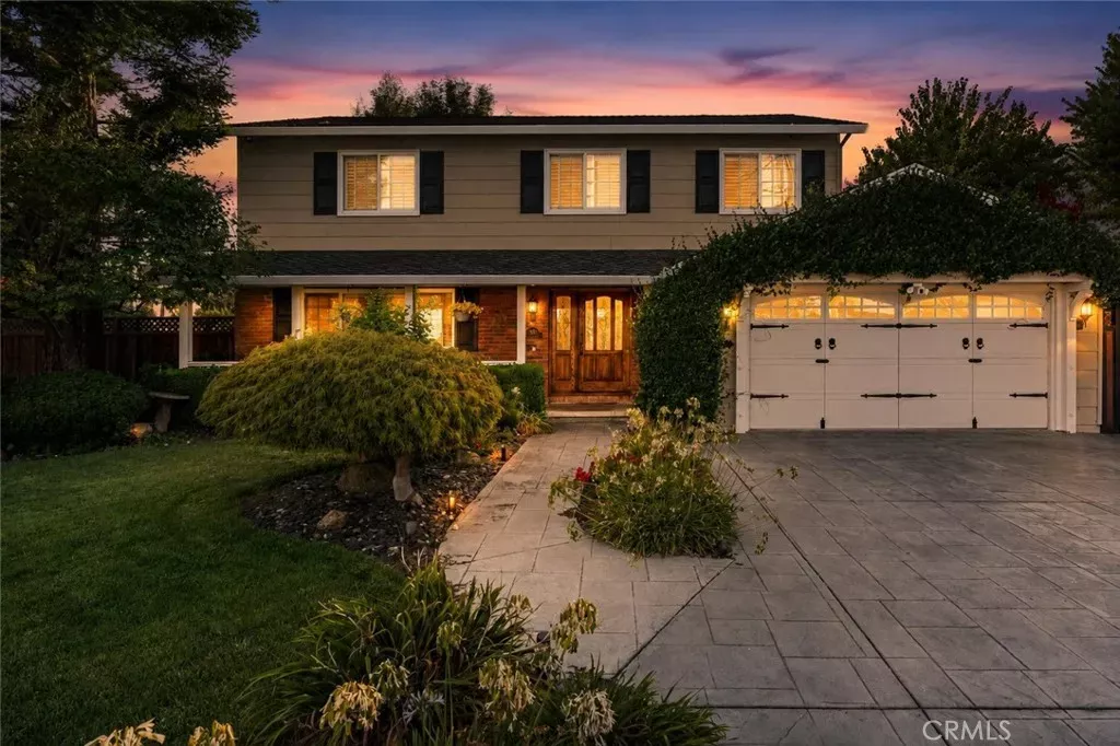 Property Photo:  434 Devon Court  CA 94583 