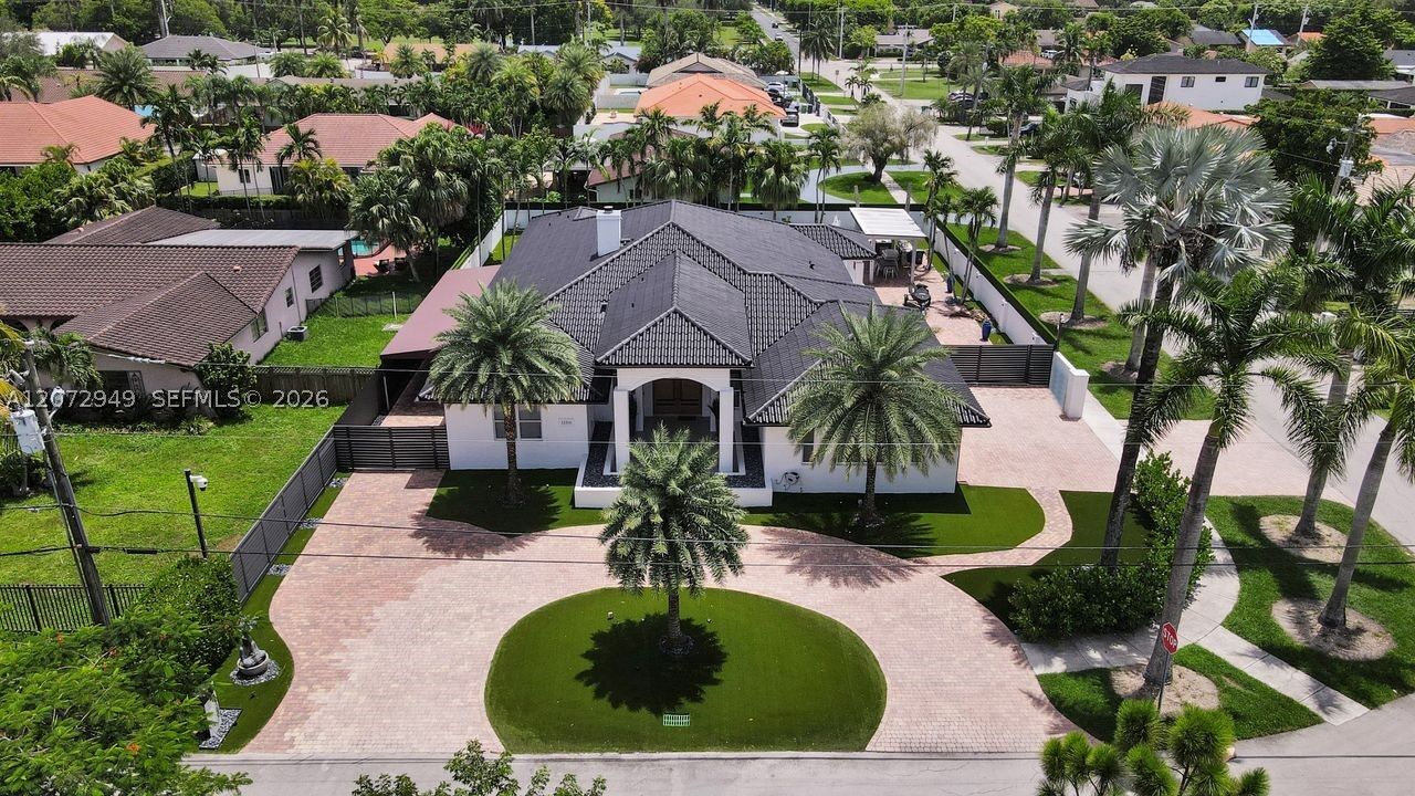 Property Photo:  11390 SW 30th St  FL 33165 