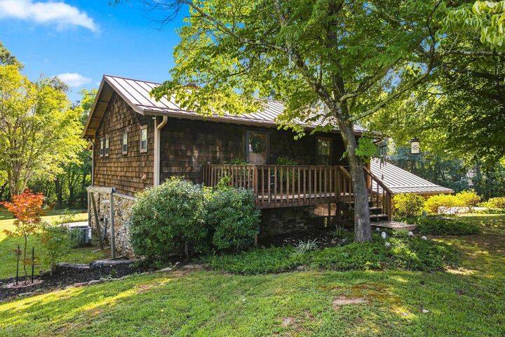 Property Photo:  2631 Co Rd 30  AL 35634 
