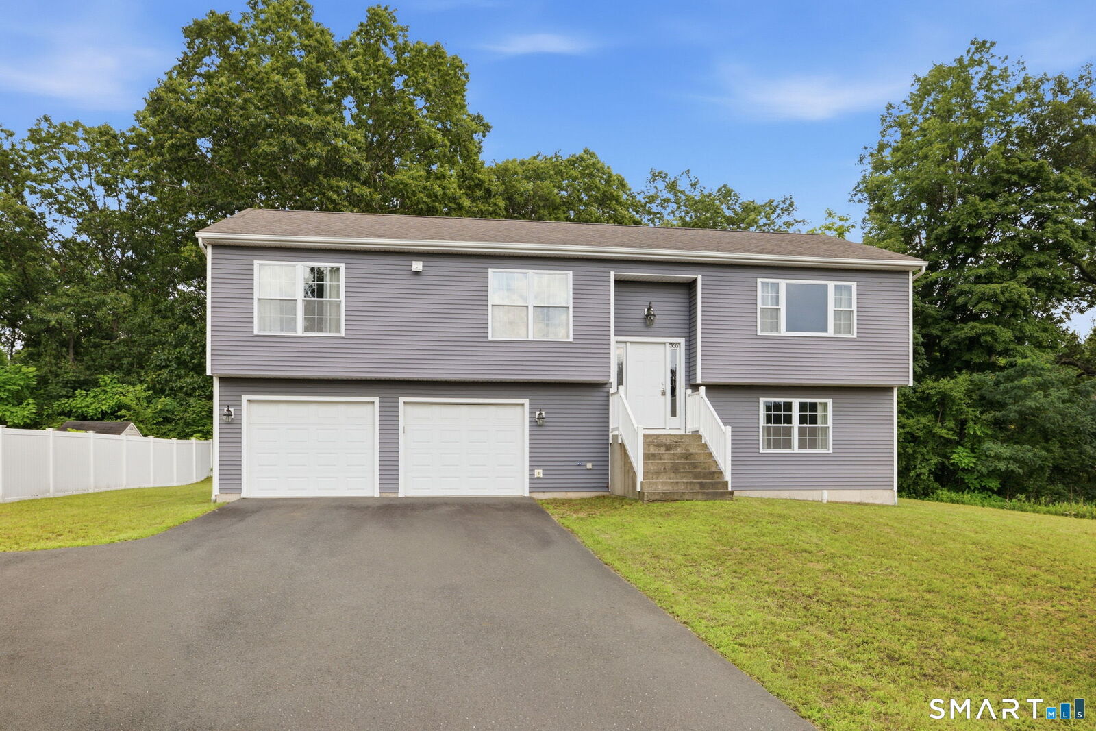 Property Photo:  366 King Street  CT 06108 