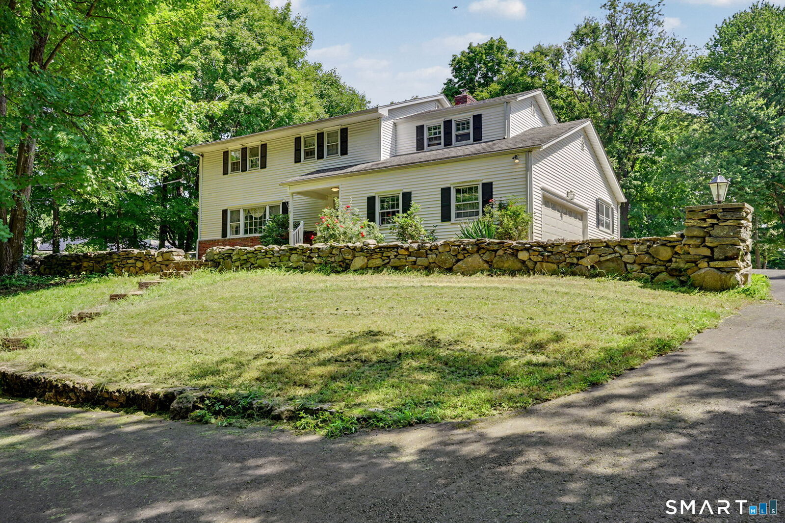 Property Photo:  5228 Madison Avenue  CT 06611 