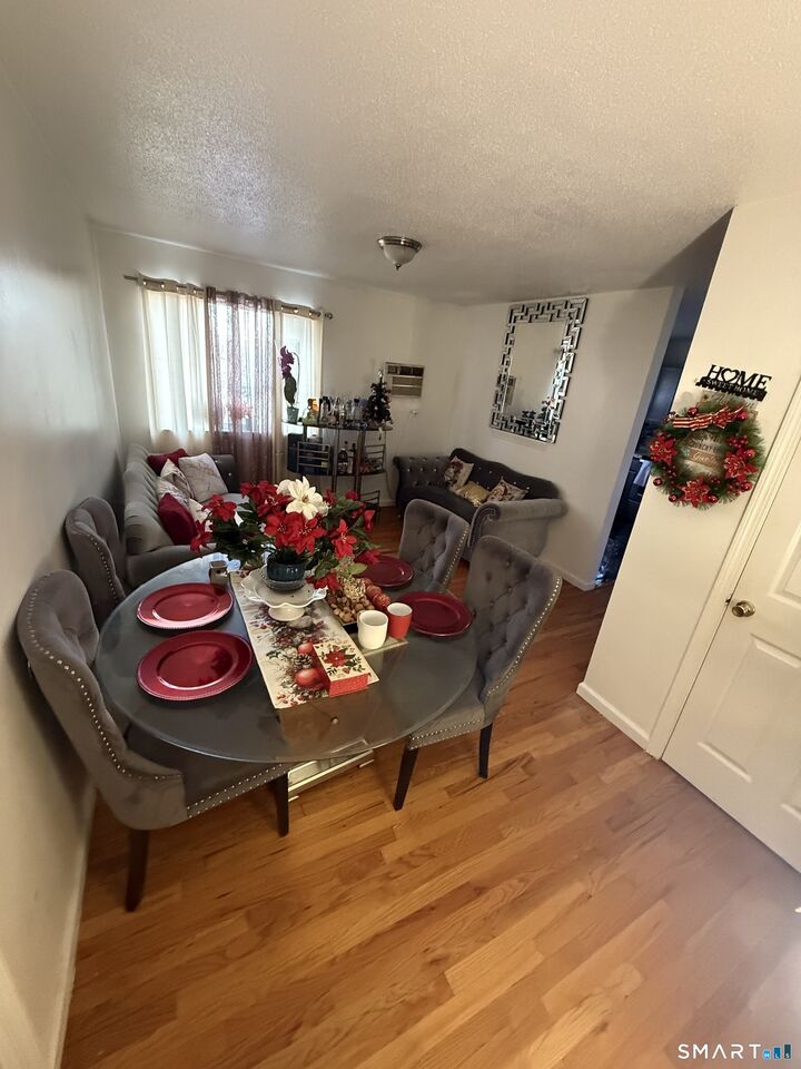 Property Photo:  135 Flax Hill Road 10  CT 06854 