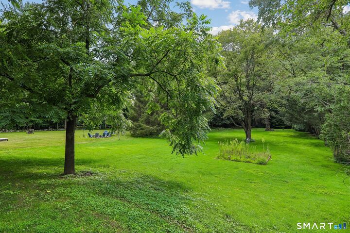 Property Photo:  25 Woodbury Drive  CT 06811 
