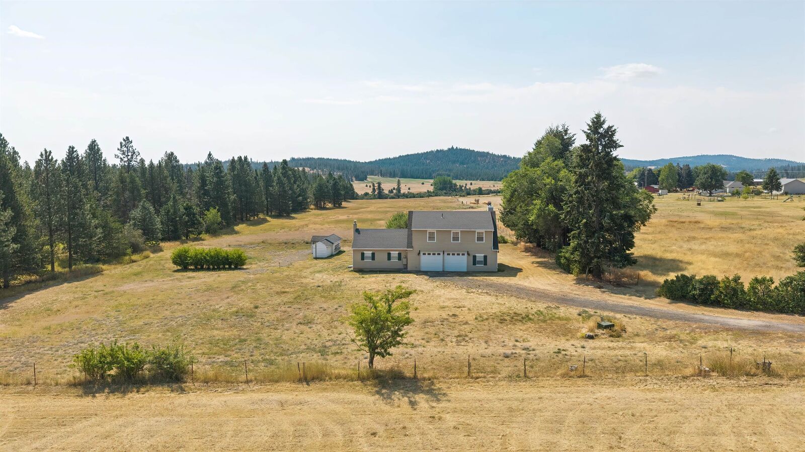 Property Photo:  24224 N Dalton Rd  WA 99006 
