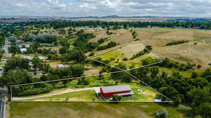 Property Photo: 1100 Leopard Street WY 82801
