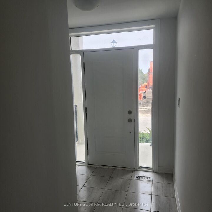 Property Photo: 791 Chinook Path ON L1H 0B1