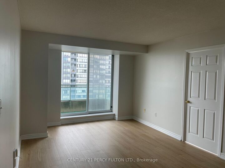 Property Photo: 1 Pemberton Avenue 1503 ON M2M 4L9