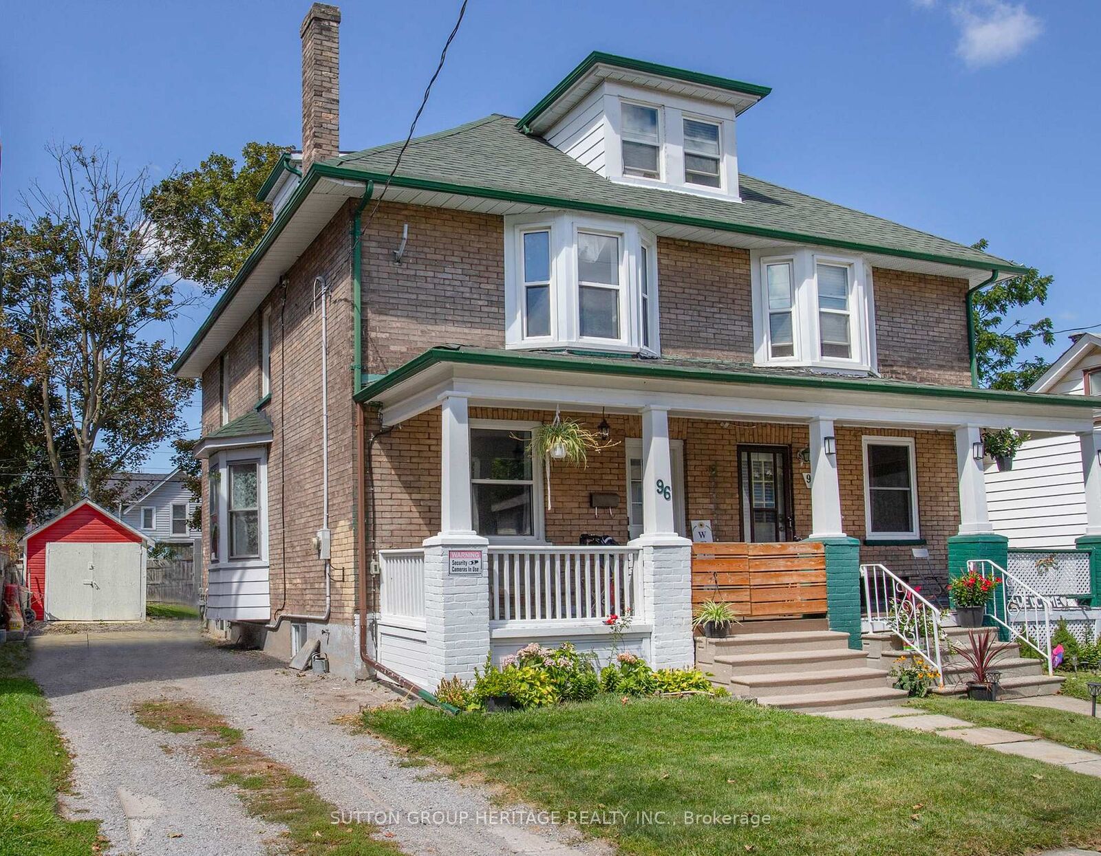 Property Photo:  96 Agnes Street  ON L1G 1V4 