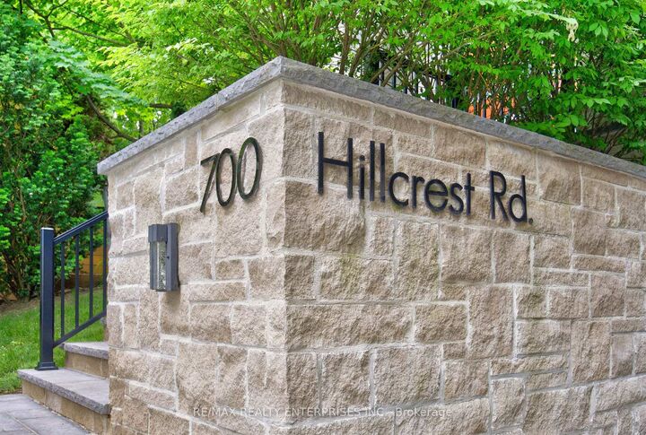 Property Photo: 700 Hillcrest Road ON L1W 2P1