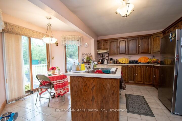 Property Photo: 27 Aspen Drive ON K0M 1N0