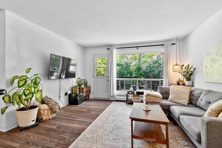 Property Photo: 270 Beechwood Avenue 11 ON K1L 8A6