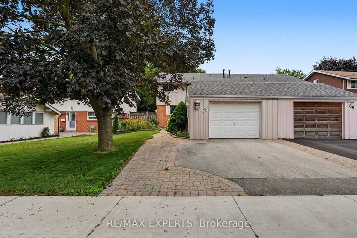 Property Photo: 71 Dogwood Crescent ON M1P 3N5
