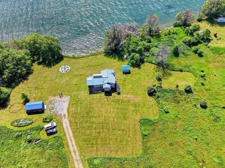 Property Photo: 648 Third Line Road ON K0H 2Y0