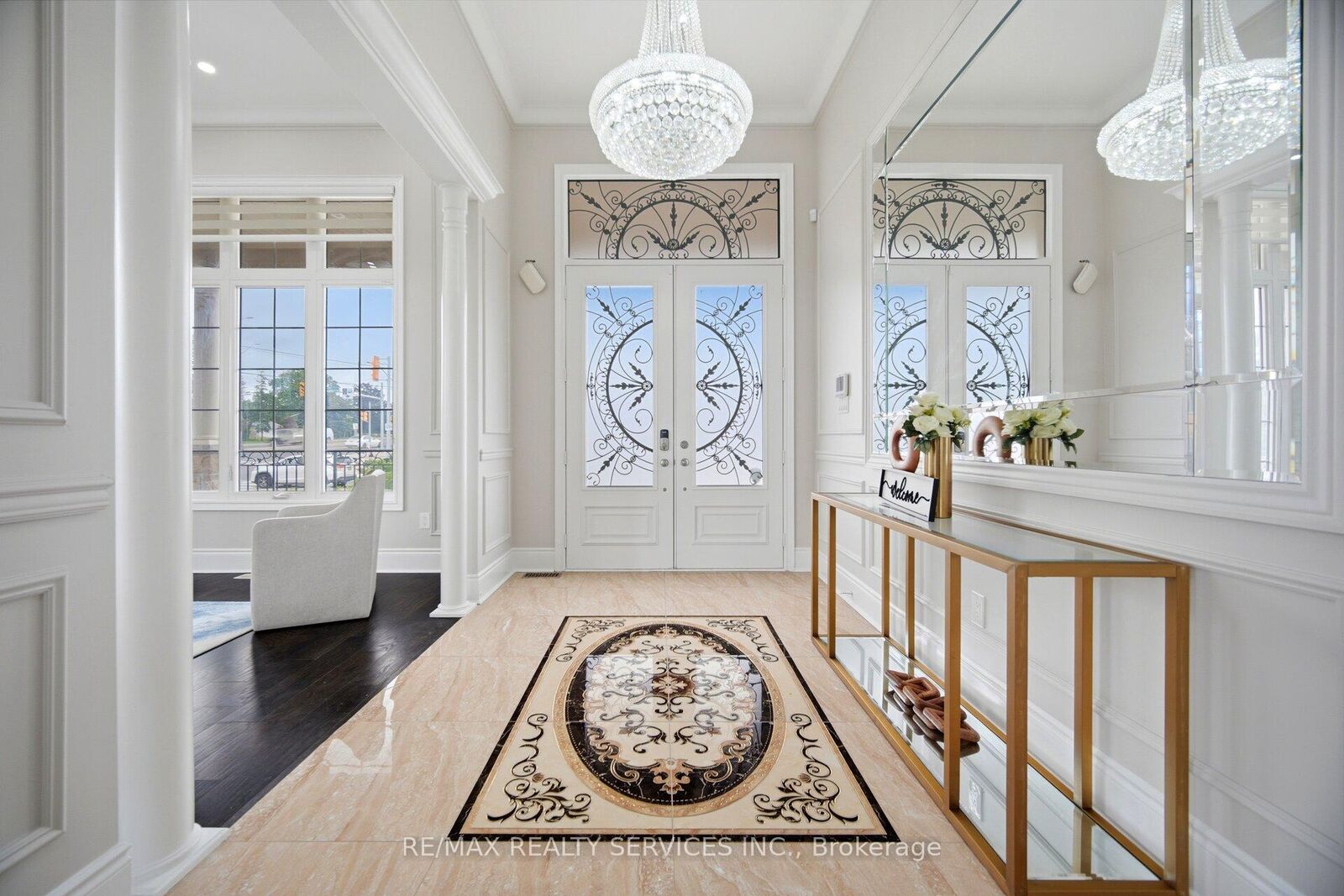 Property Photo: 1 Adamsville Road ON L6X 1H7