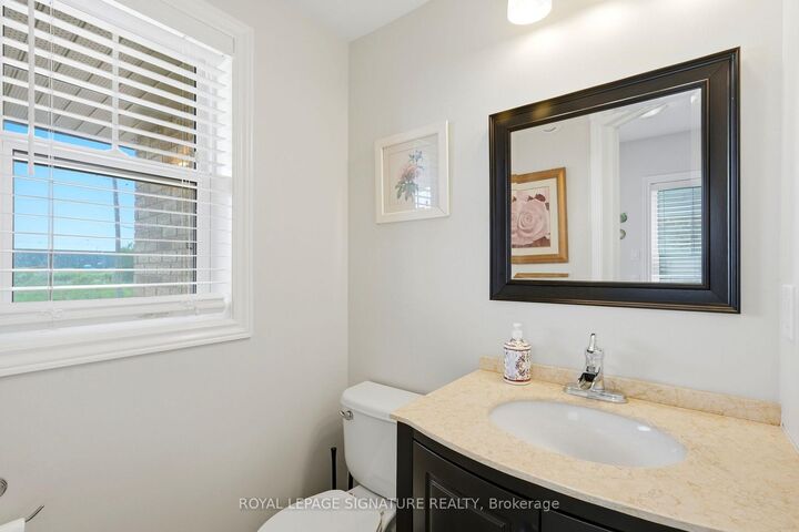 Property Photo: 517 Victoria Street ON L9V 2Y3