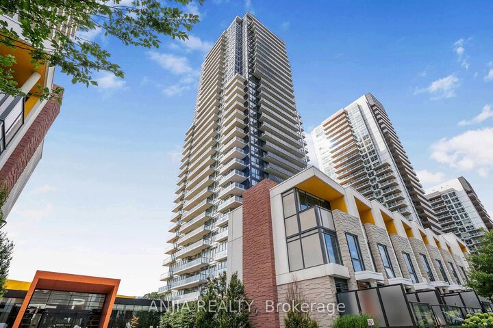 Property Photo: 85 McMahon Drive Th607 ON M2K 0H2