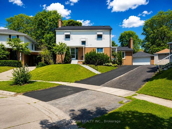 9 Lyndfield Crescent — photo 1