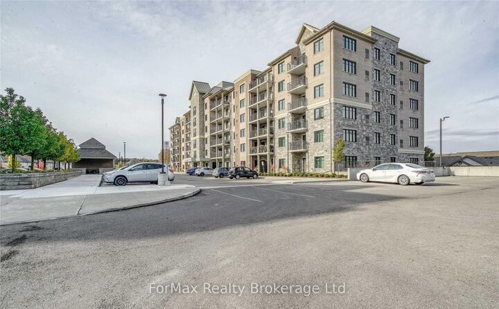 Property Photo: 778 Laurelwood Drive 313 ON N2V 0G3