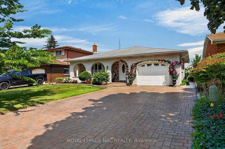 43 Brimley Crescent — photo 1