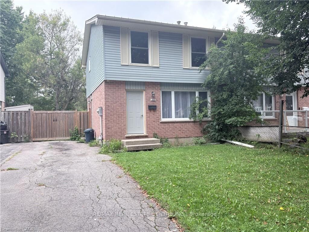 Property Photo: 216 Brunswick Crescent ON N6G 3L2