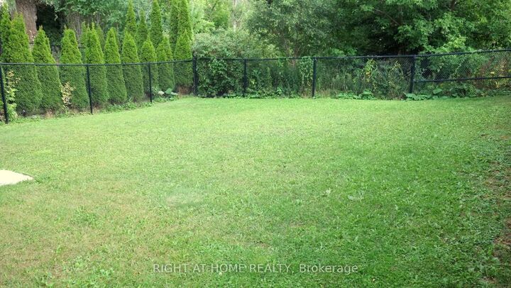 Property Photo: 17 Bond Crescent ON L4E 3K2