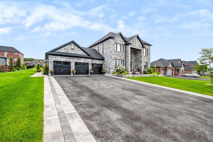 Property Photo: 39 McKeown Street ON L0L 2N0