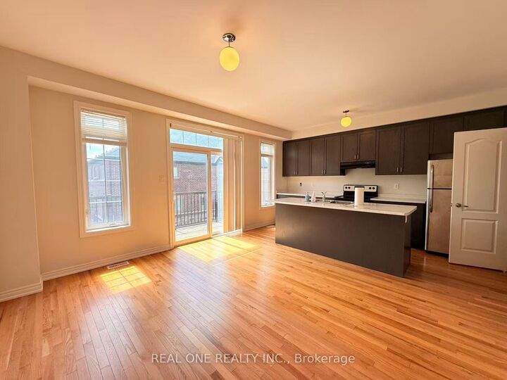 Property Photo:  115 Beechborough Crescent  ON L9N 0N9 