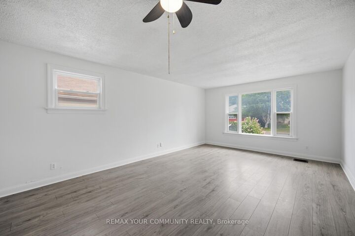 Property Photo: 60 Church Street S ON L9R 1G9