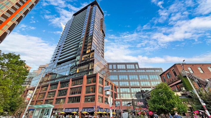 Property Photo:  135 East Liberty Street 702  ON M6K 0G7 