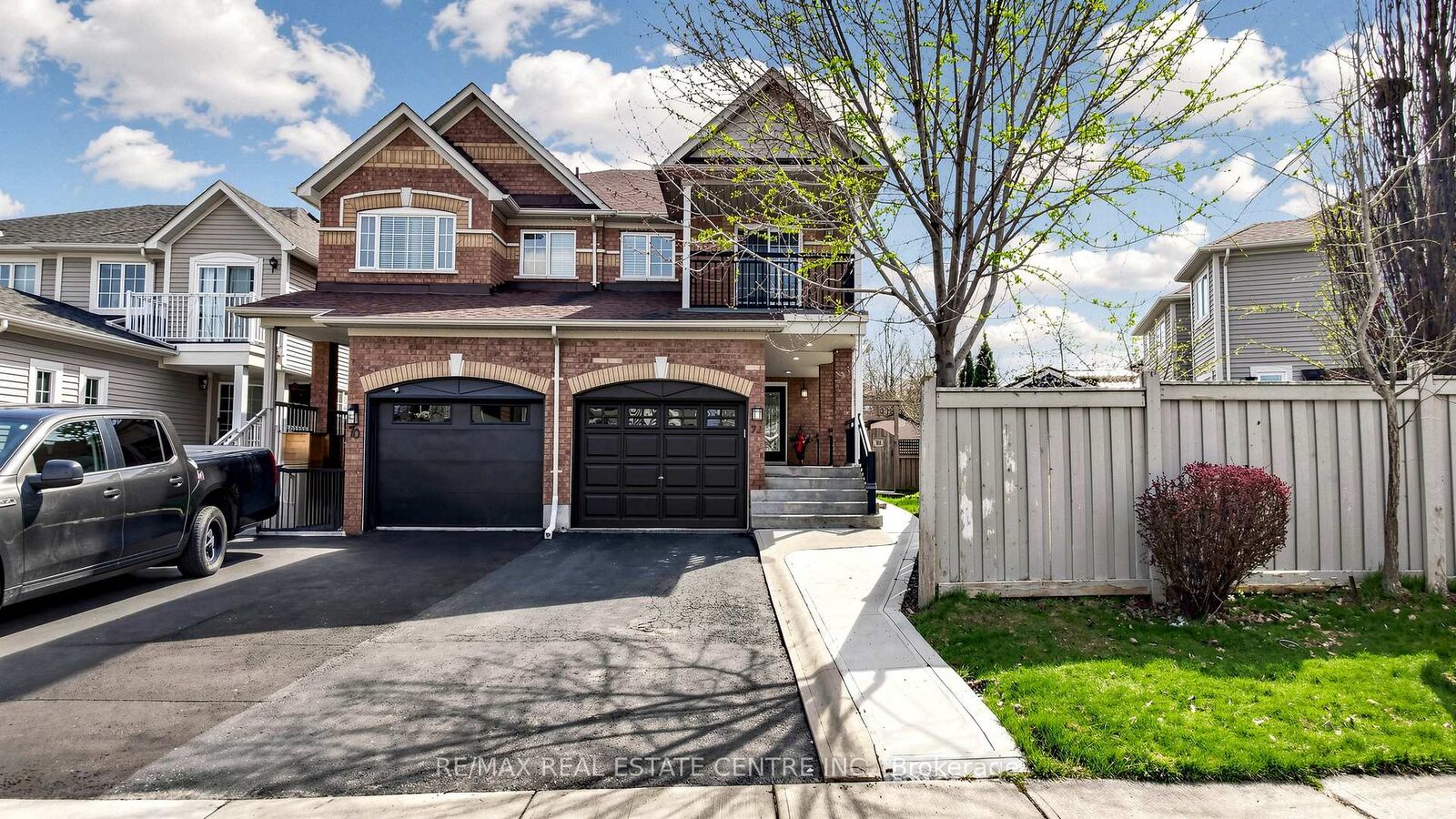 Property Photo: 72 Tiller Trail ON L6X 4S6