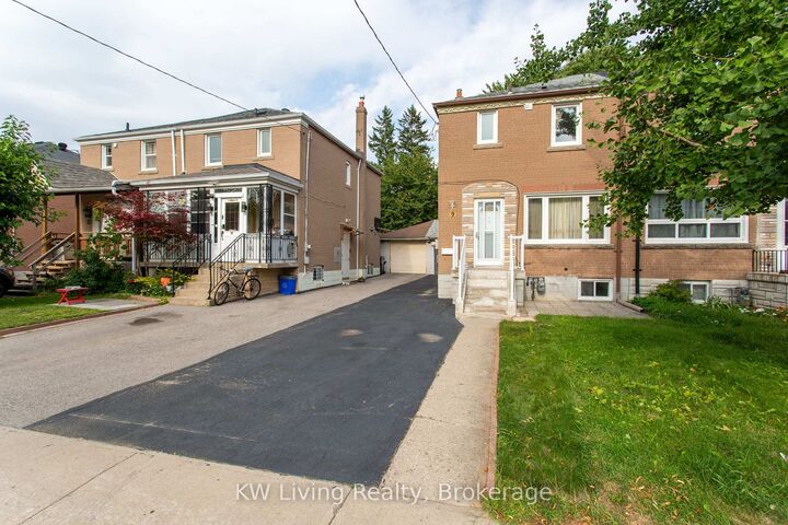 Property Photo: 9 Rupert Street ON M1K 1T3