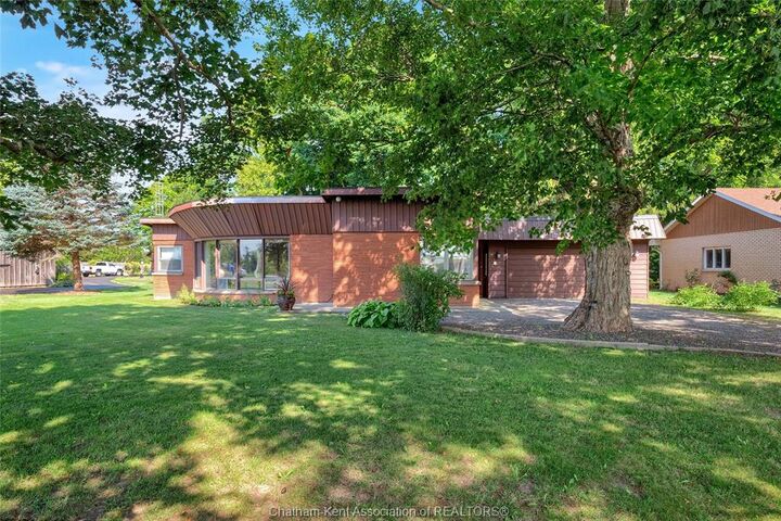 Property Photo:  6959 Riverview Line  ON N7M 5T1 