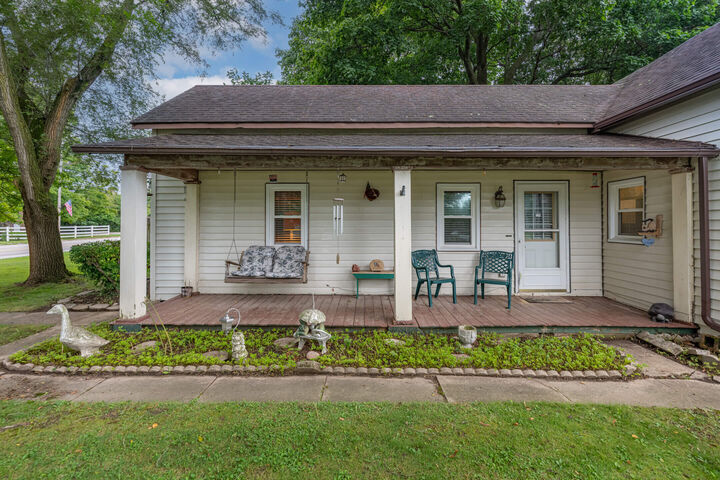 Property Photo: 7570 Troy Road OH 45502